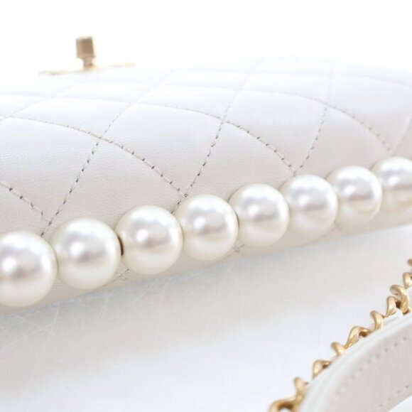 Chanel Small Lamb Chic Pearl Flap Bag - Picture 7 of 11